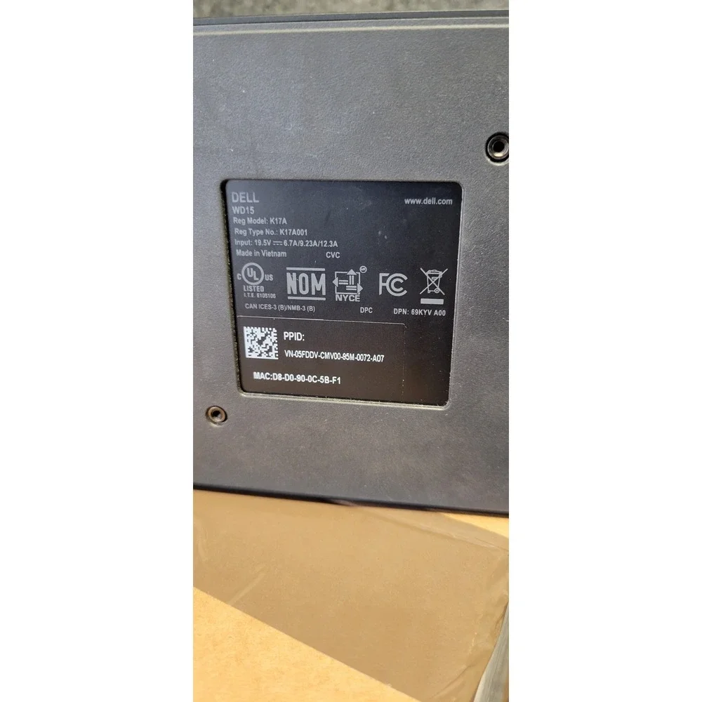 Dell WD15 Business Docking‎ Station K17A USB-C with 180W AC Power Adapter Black